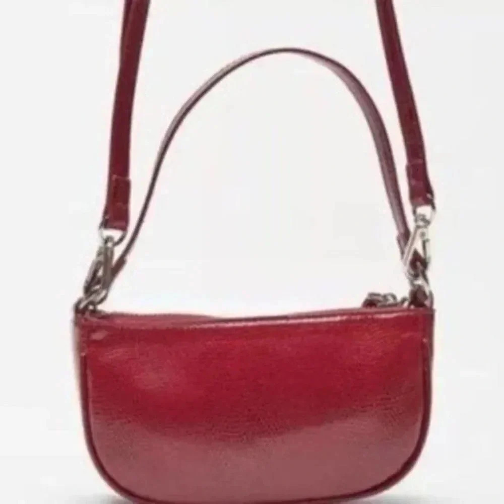 Urban Outfitters Red Baguette Vegan Leather Mini Bag - Picture 3 of 3